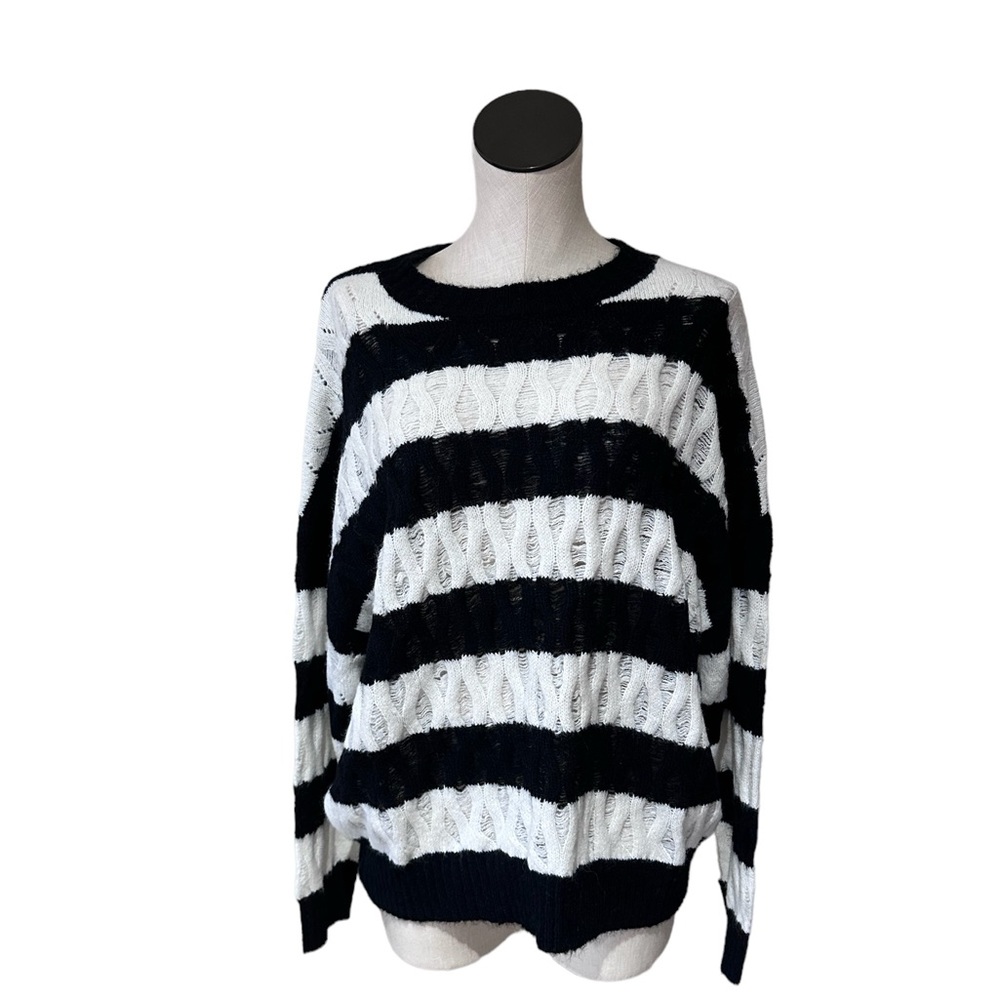NWT SWEATER Striped Black White Medium Wool Blend Y2k